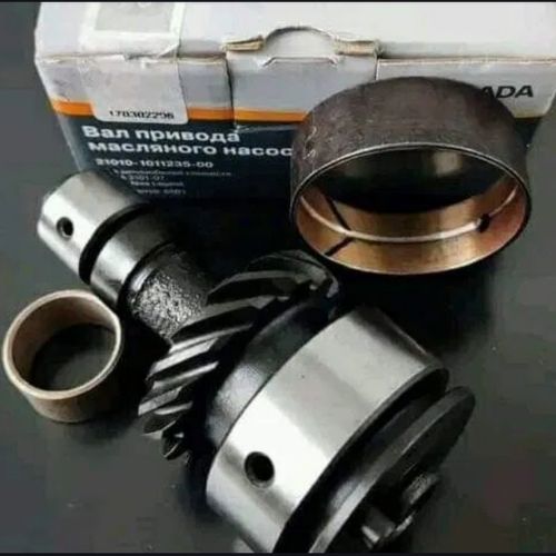 Árbol primario con sus casquillos Árbol primario con sus casquillos